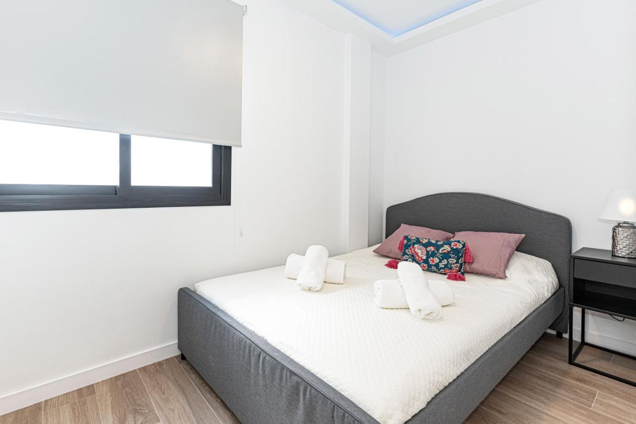 Acogedor Apartamento En Estepona Centro By Rent Me Exteriér fotografie
